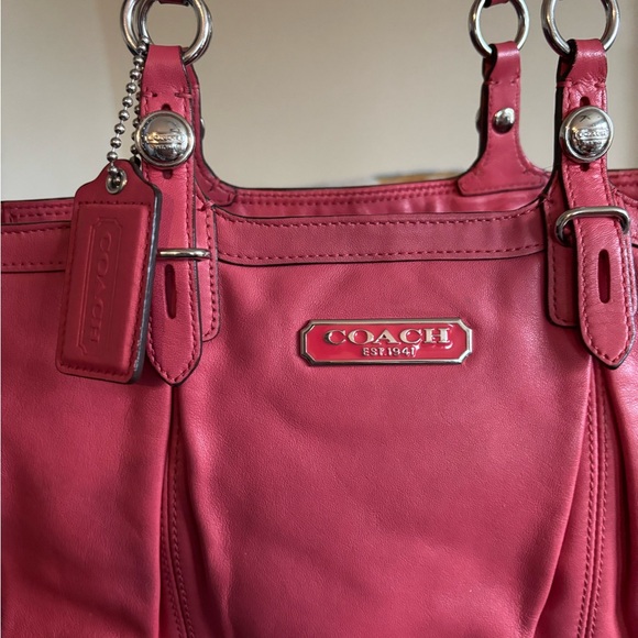 Coach East West C1078-F15147 Salmon Pink Pleated Leather Satchel EUC - Picture 3 of 12